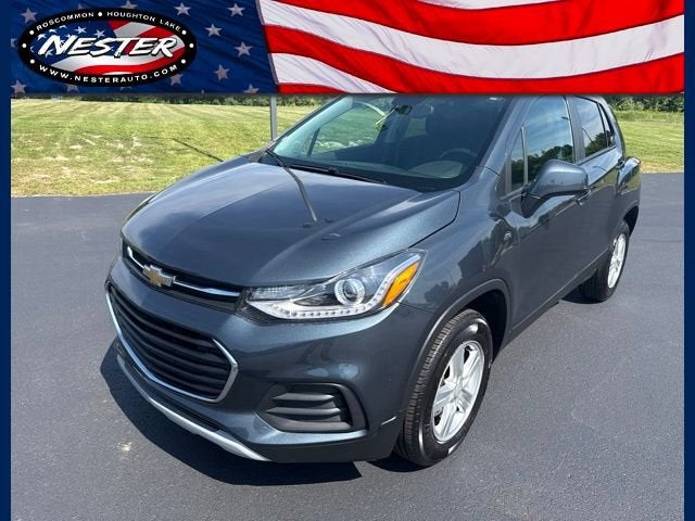 2021 Chevrolet Trax LT in Shadow Gray Metallic — front three-quarter view