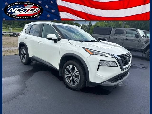 2021 Nissan Rogue SV in White — front three-quarter view